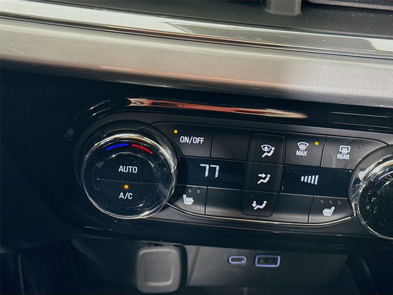 New 2026 Chevrolet Trax LT w/ LT Convenience Package image 14