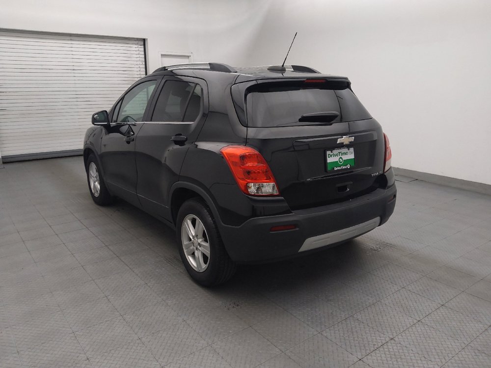 Used 2015 Chevrolet Trax LT w/ LT Sun and Sound Package FWD image 5