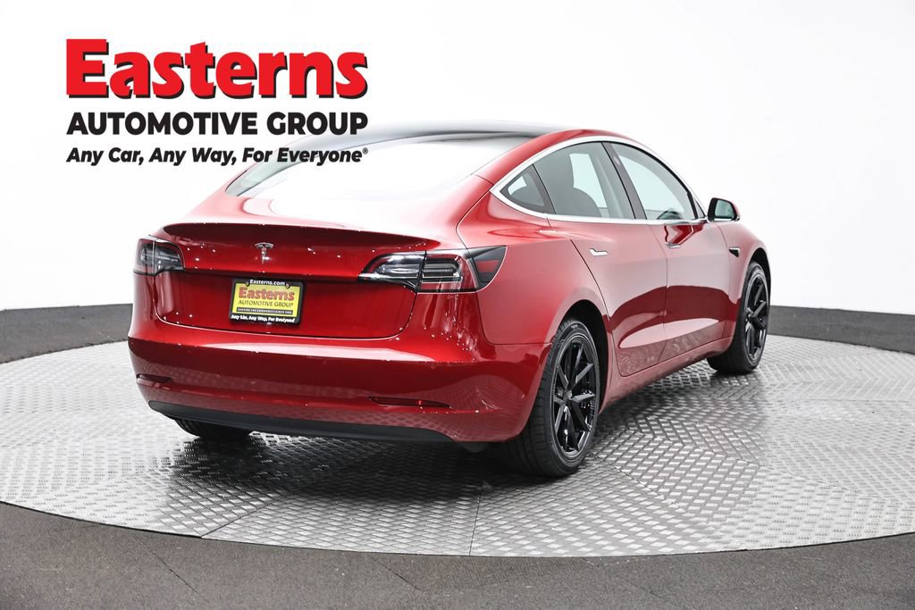 Used 2019 Tesla Model 3 Standard Range RWD image 5