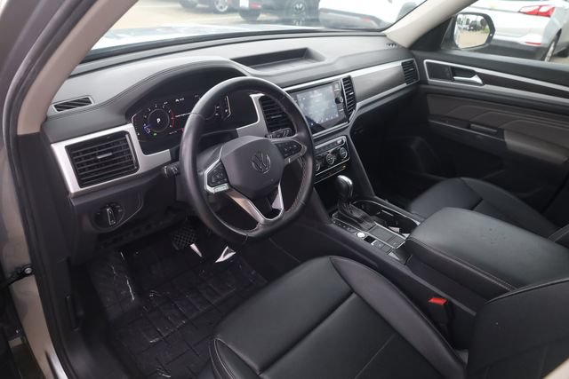 Used 2023 Volkswagen Atlas SE FWD image 11