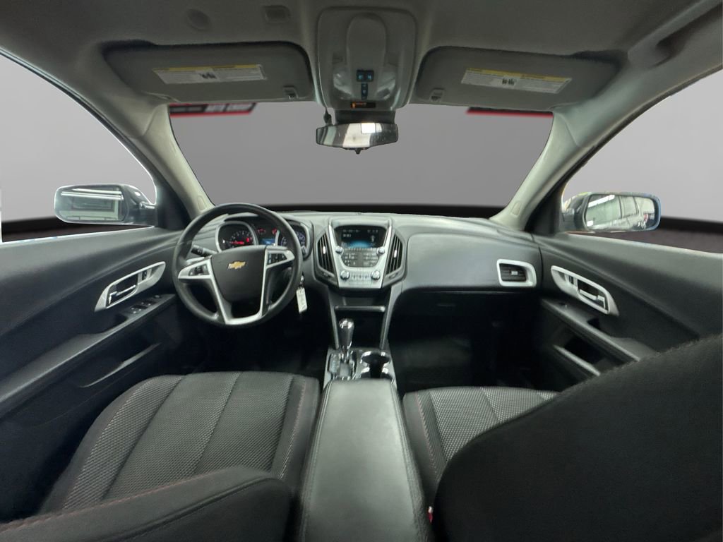 Used 2017 Chevrolet Equinox LT image 25