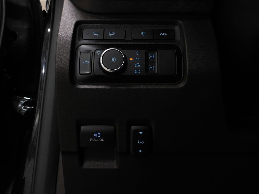 Used 2024 Ford F450 King Ranch w/ Chrome Package AWD/4WD image 45