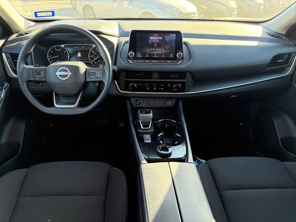 Certified 2025 Nissan Rogue S AWD/4WD image 18