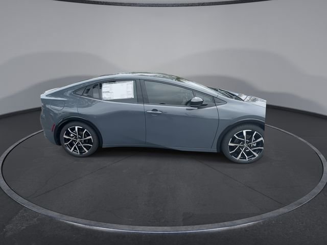 New 2026 Toyota Prius Plug-In Hybrid image 3