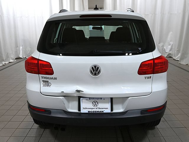 Used 2017 Volkswagen Tiguan Limited w/ Premium Package FWD image 12