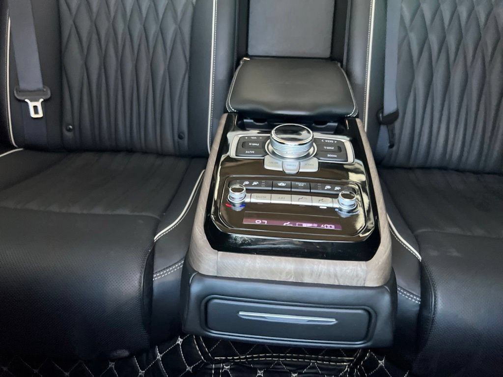 Used 2021 Genesis G90 5.0 Ultimate RWD image 16