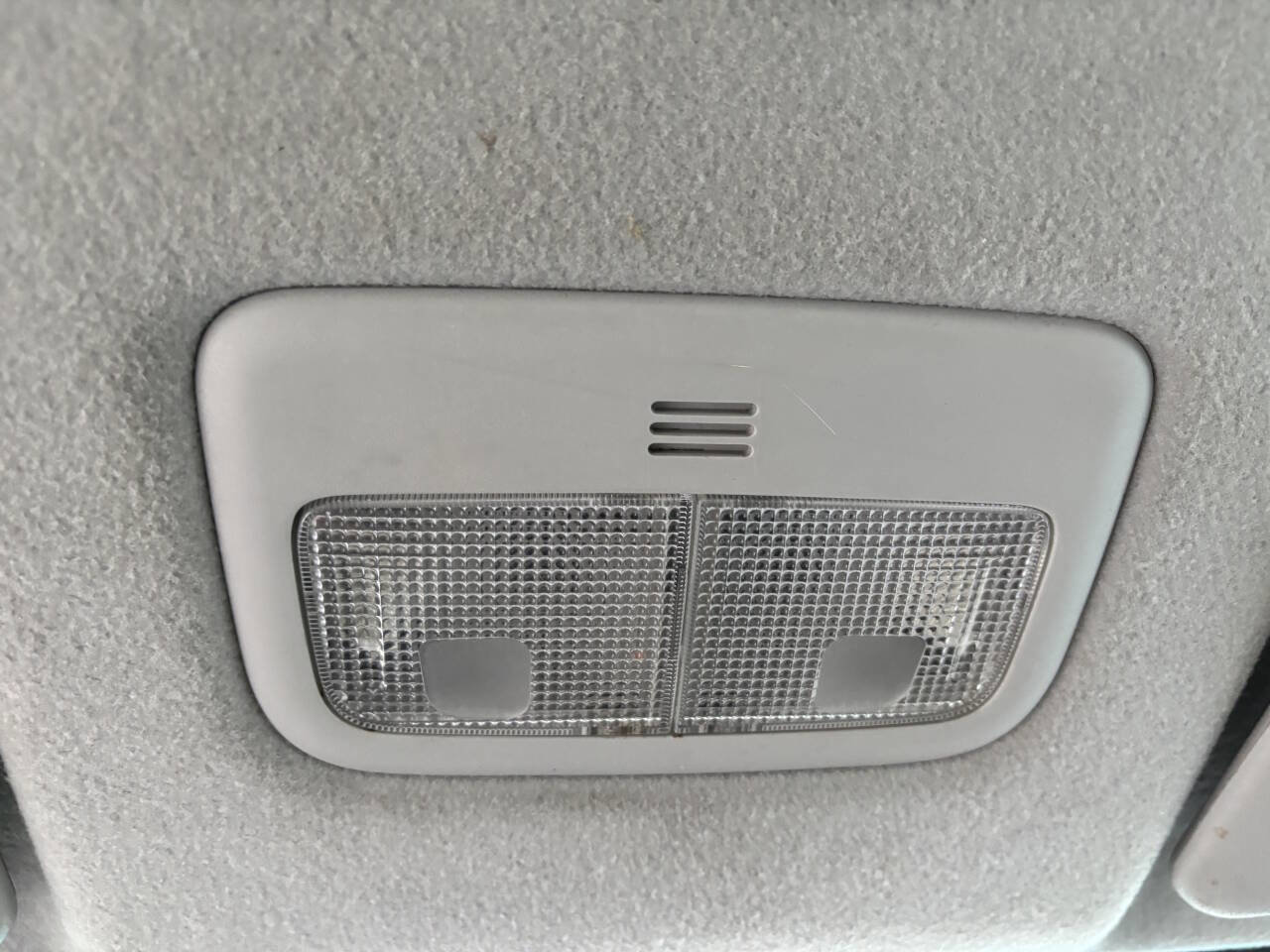 Used 2012 Toyota Corolla L image 21