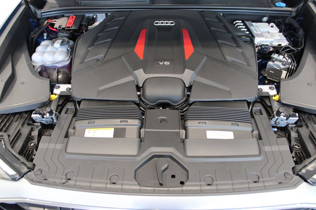 New 2027 Audi SQ8 Prestige AWD/4WD image 8