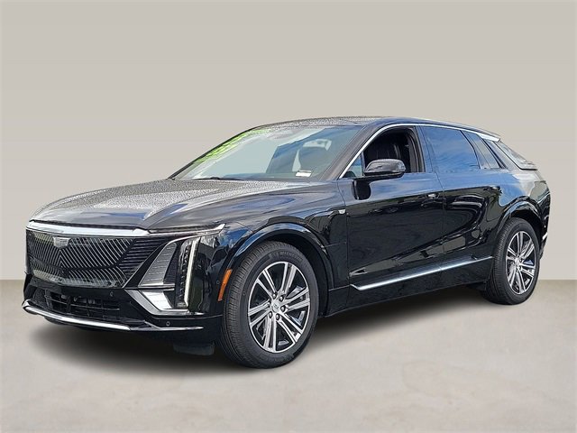 Used 2025 Cadillac Lyriq Luxury image 1