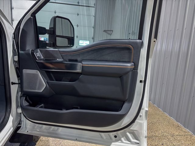 Used 2024 Ford F250 Platinum image 23