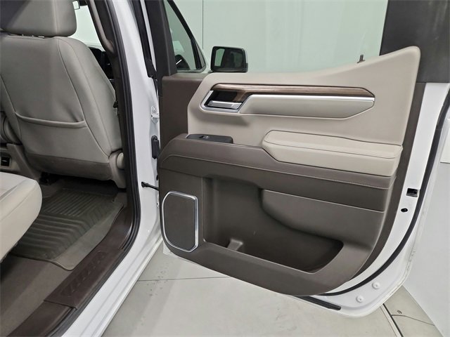 Used 2023 Chevrolet Silverado 1500 LT image 35