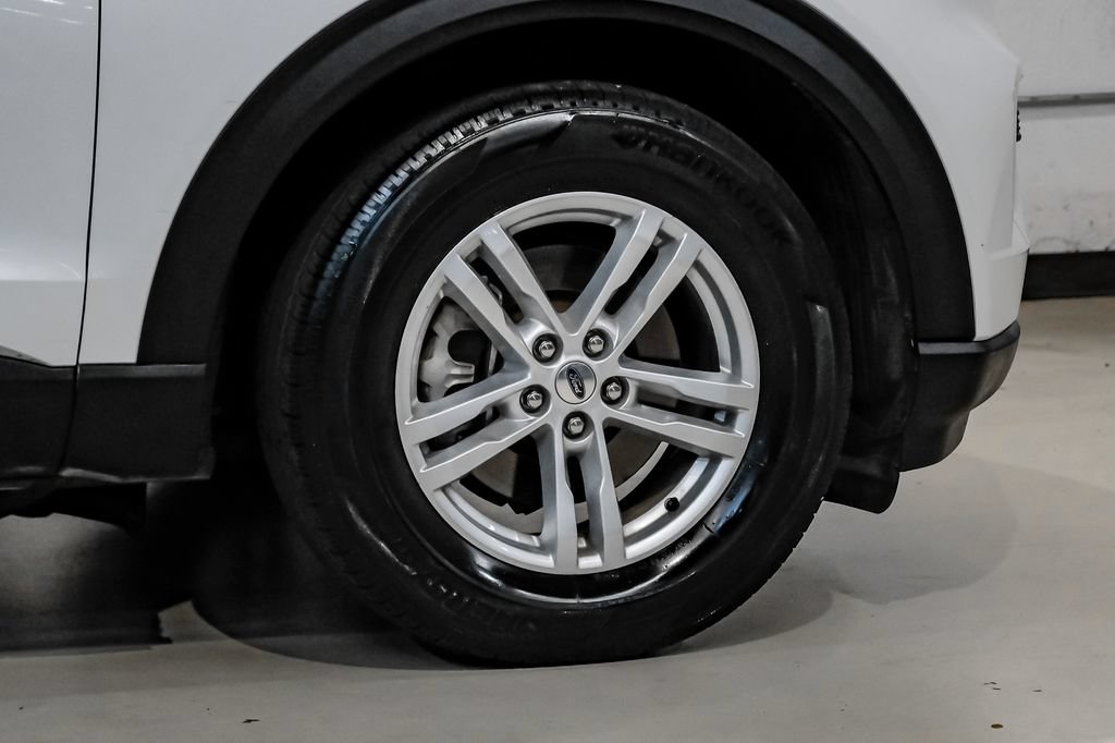 Used 2023 Ford Explorer XLT RWD image 57