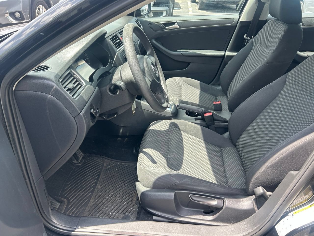 Used 2013 Volkswagen Jetta S FWD image 11