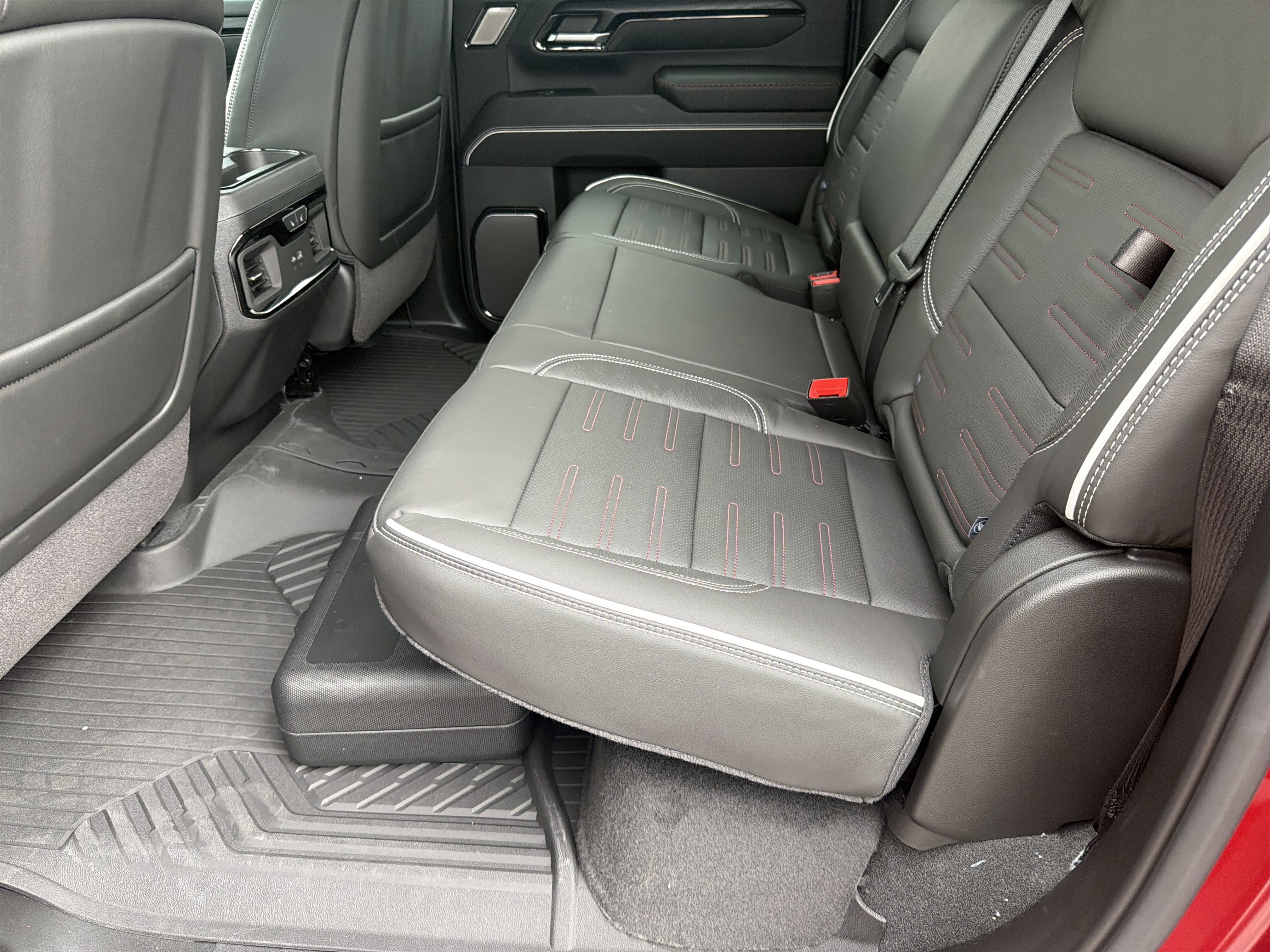New 2026 GMC Sierra 2500 AT4X w/ AT4X AEV Edition AWD/4WD image 21