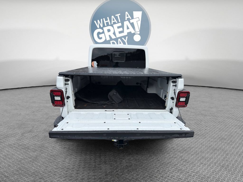 Used 2021 Jeep Gladiator Mojave w/ LED Lighting Group image 24
