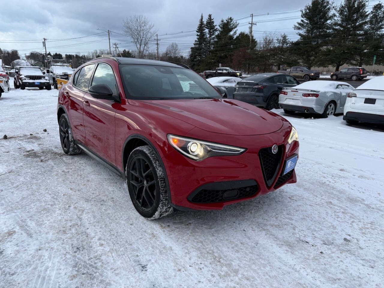 Used 2021 Alfa Romeo Stelvio Ti Sport AWD/4WD image 4