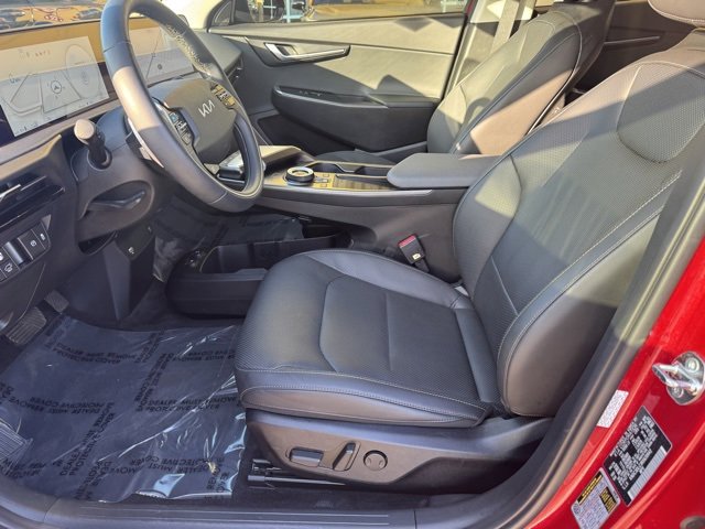 Certified 2024 Kia EV6 Wind image 17