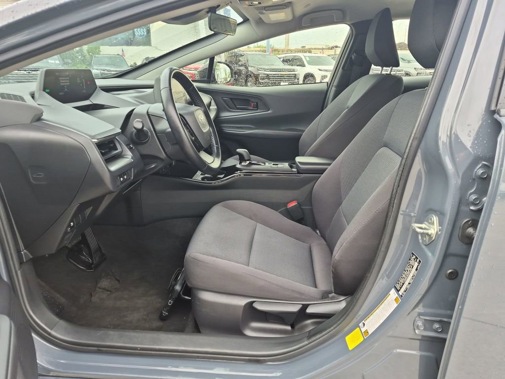 Used 2024 Toyota Prius LE image 11