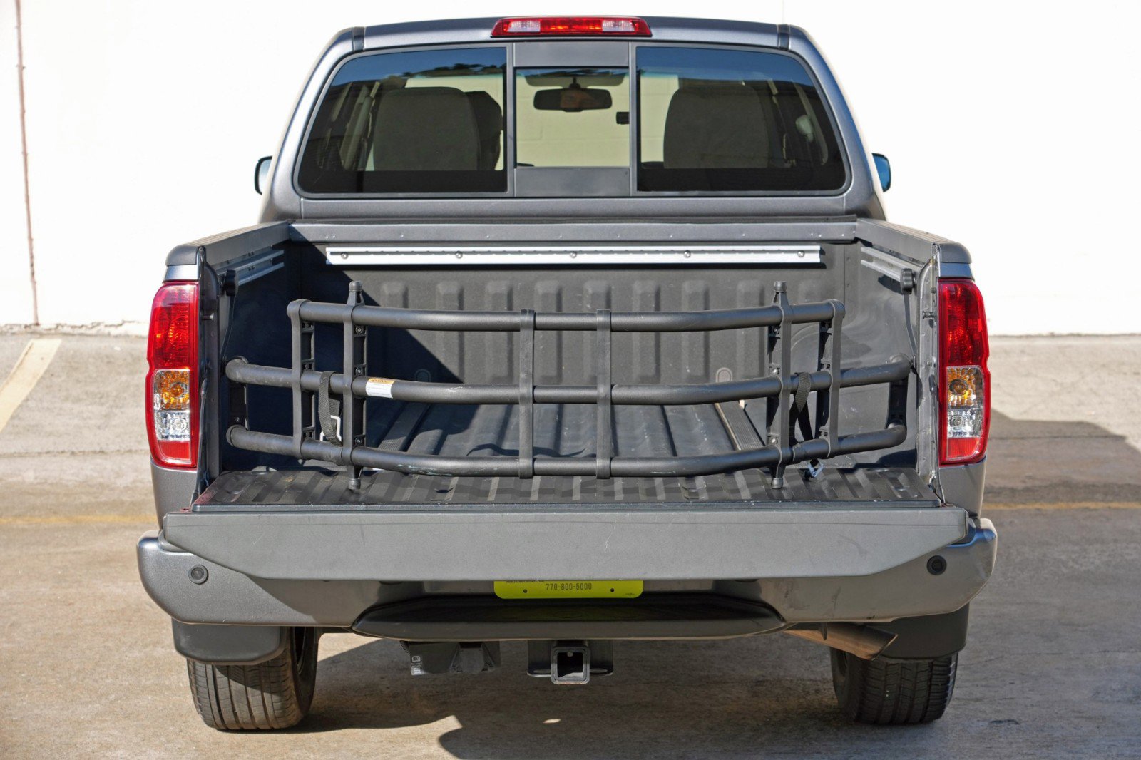 Used 2020 Nissan Frontier SV w/ Midnight Edition Floor Mats RWD image 8