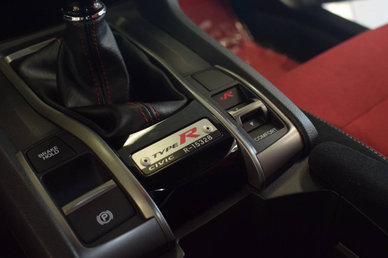 Used 2018 Honda Civic Type R image 62