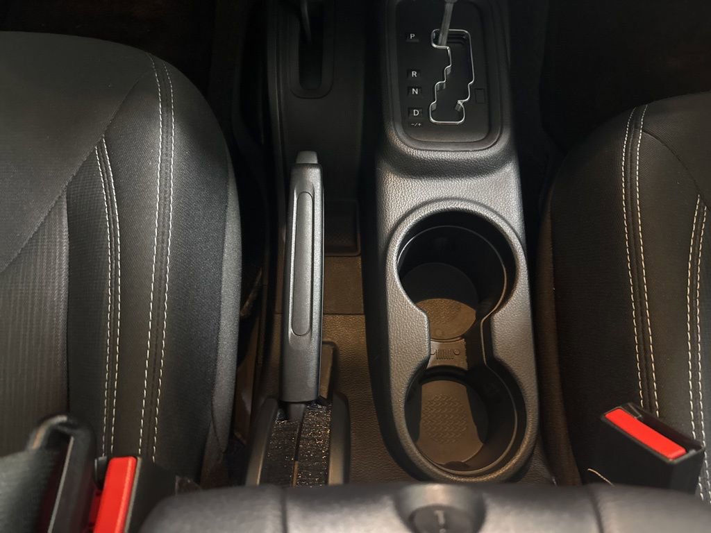 Used 2017 Jeep Wrangler Unlimited Sahara w/ Dual Top Group image 26