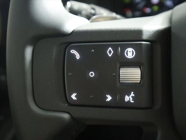 New 2025 Land Rover Defender 130 V8 image 12