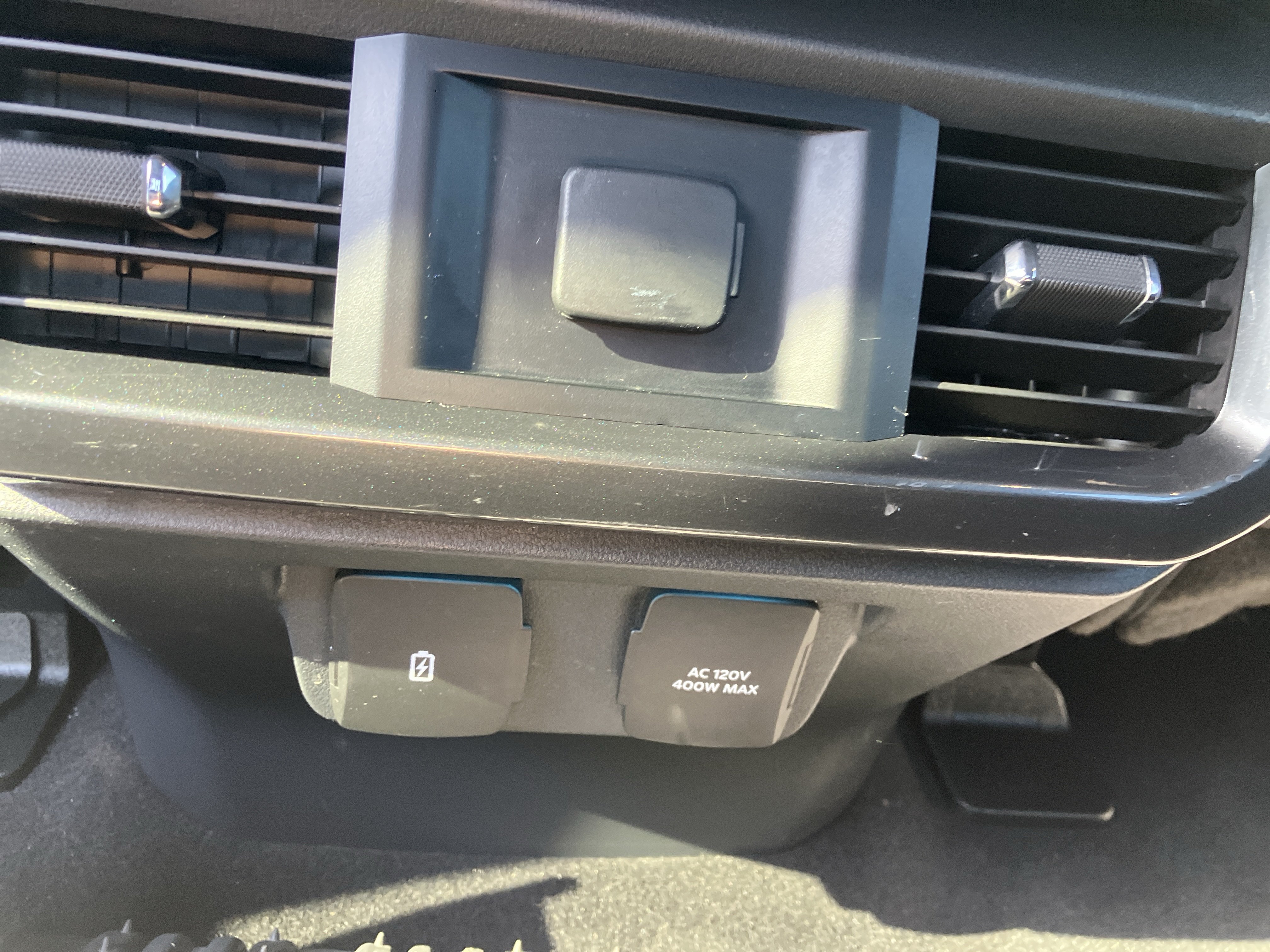 Used 2023 Ford F150 XLT w/ Equipment Group 302A High AWD/4WD image 17