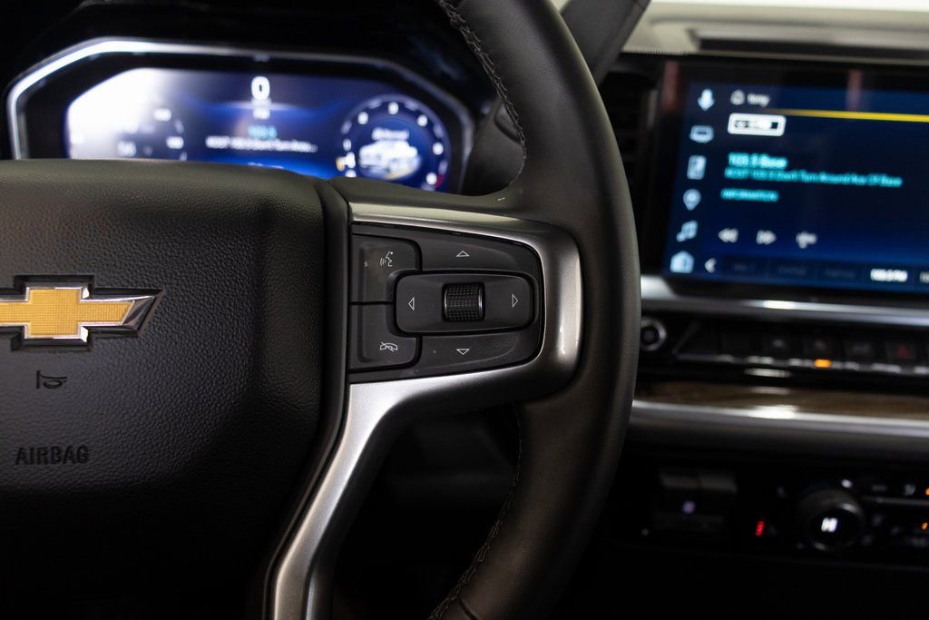 Used 2025 Chevrolet Silverado 1500 LT image 27
