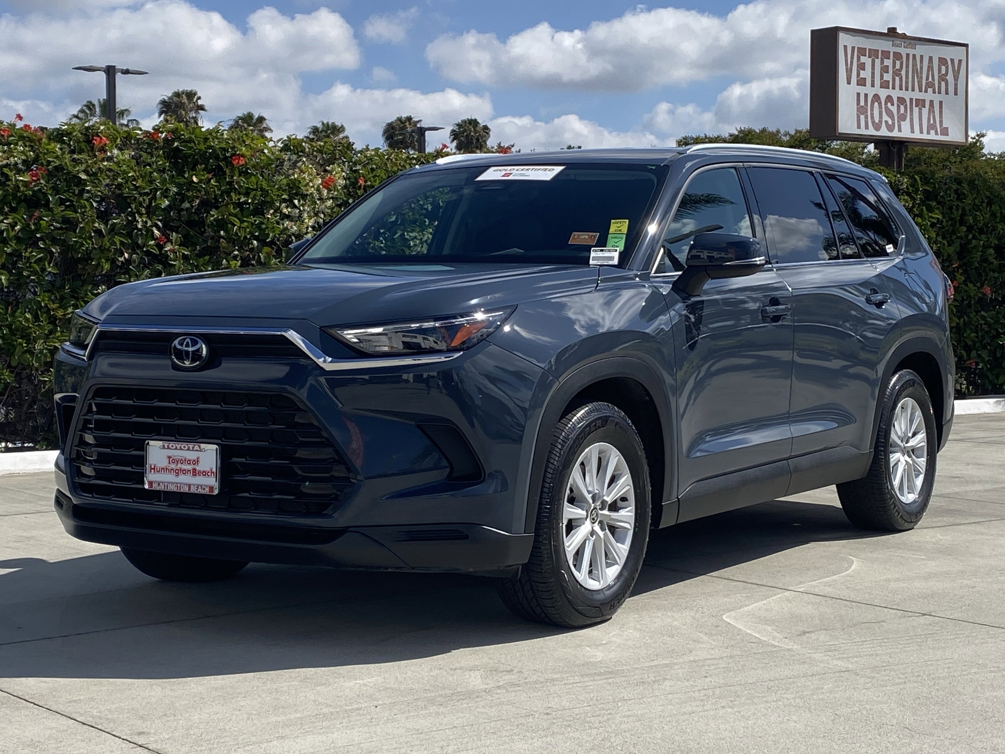 Certified 2024 Toyota Grand Highlander FWD image 6