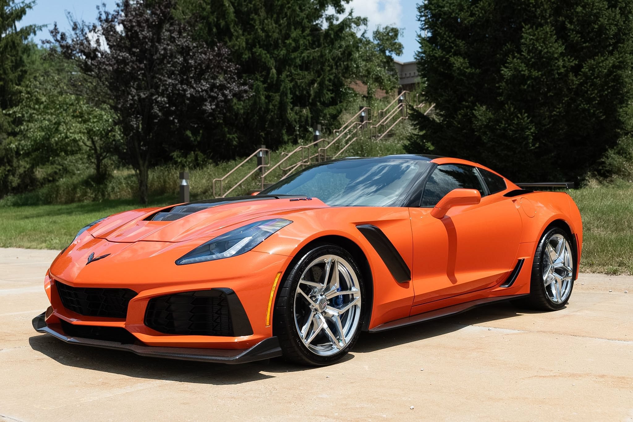 Used 2019 Chevrolet Corvette ZR1 RWD image 16