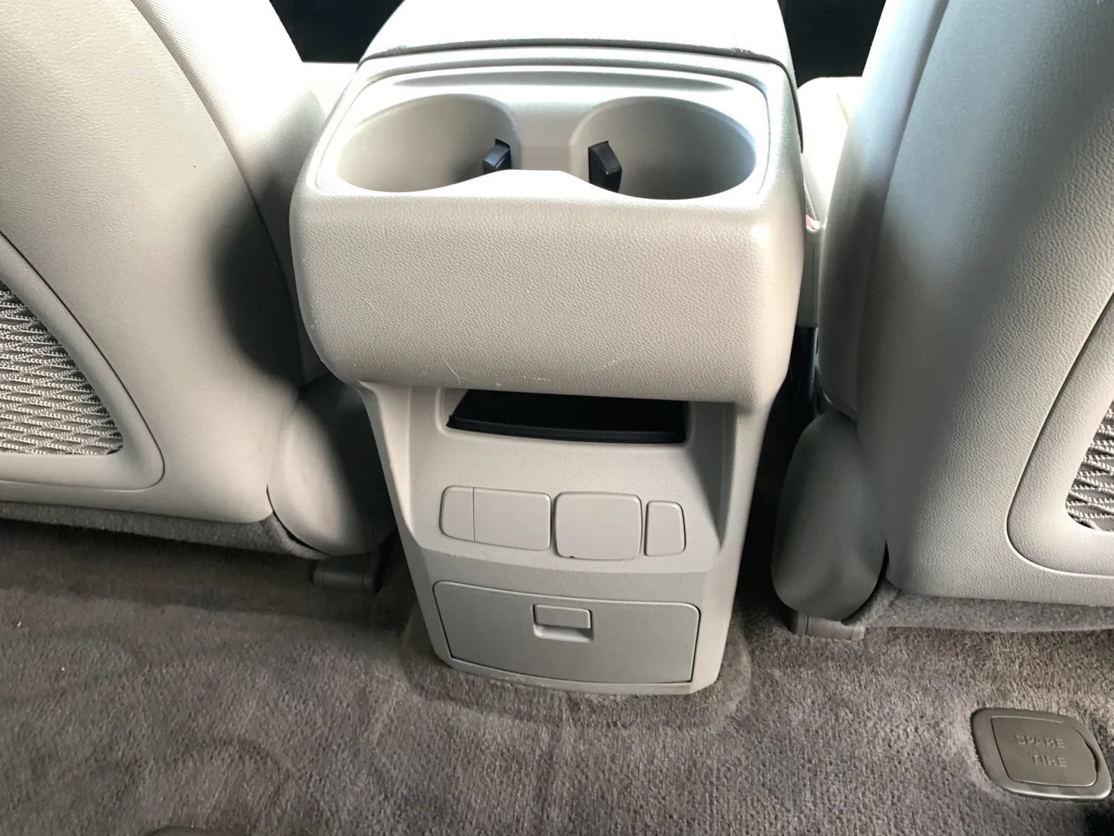 Used 2021 Kia Sedona LX FWD image 32