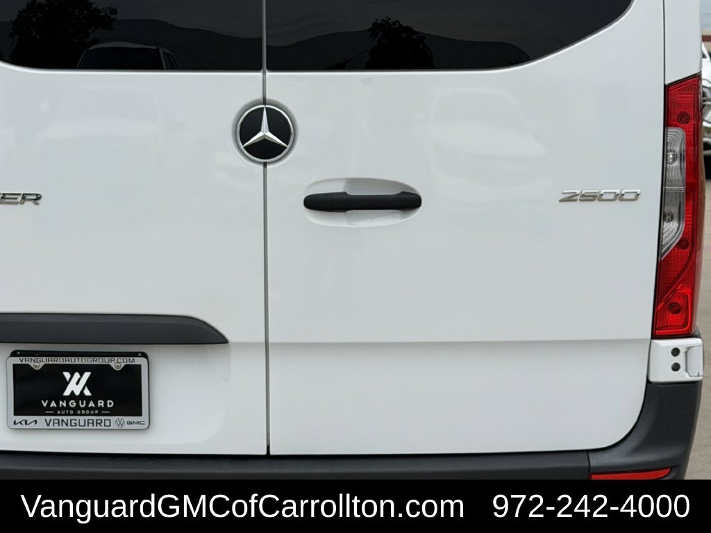 Used 2025 Mercedes-Benz Sprinter 2500 image 8