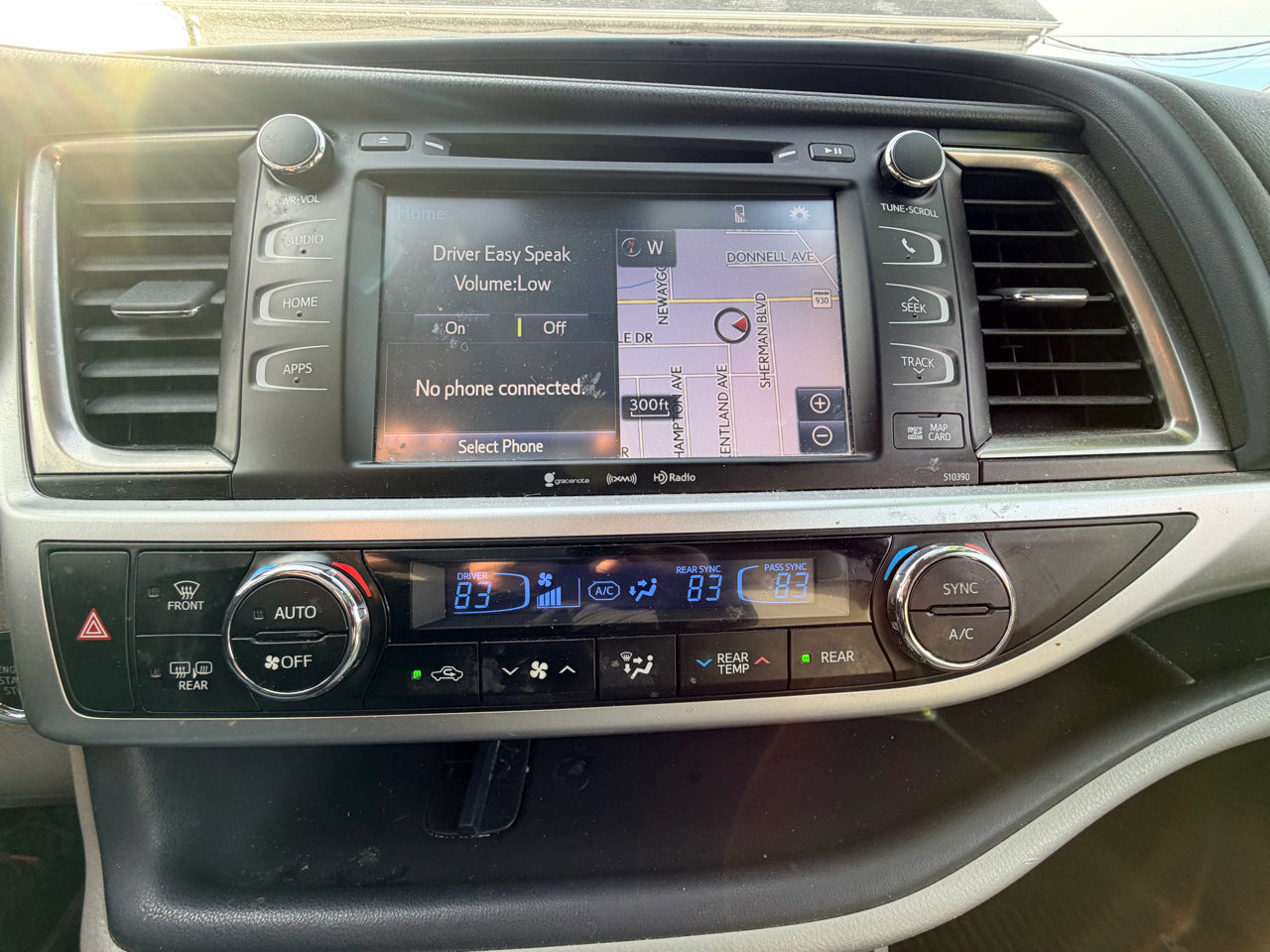 Used 2019 Toyota Highlander XLE image 21