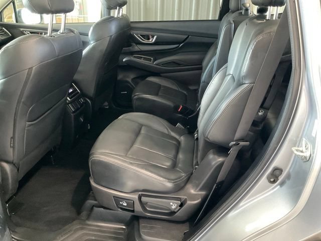 Used 2023 Subaru Ascent Limited w/ Technology Package AWD/4WD image 18