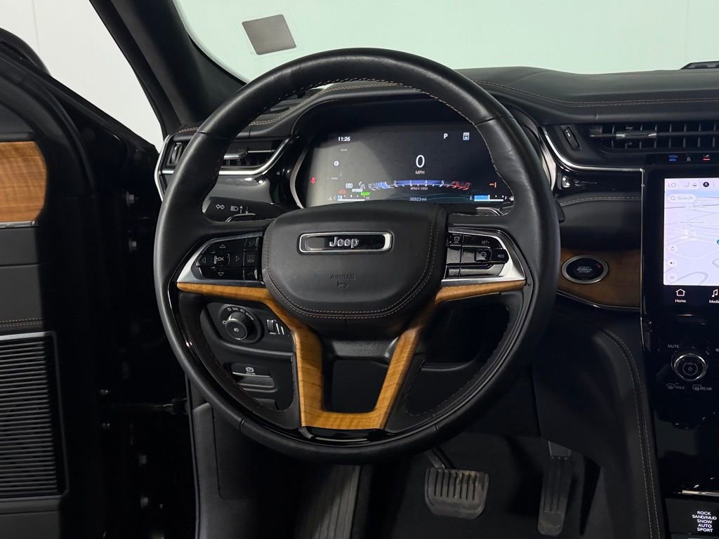 Used 2023 Jeep Grand Cherokee Summit image 18