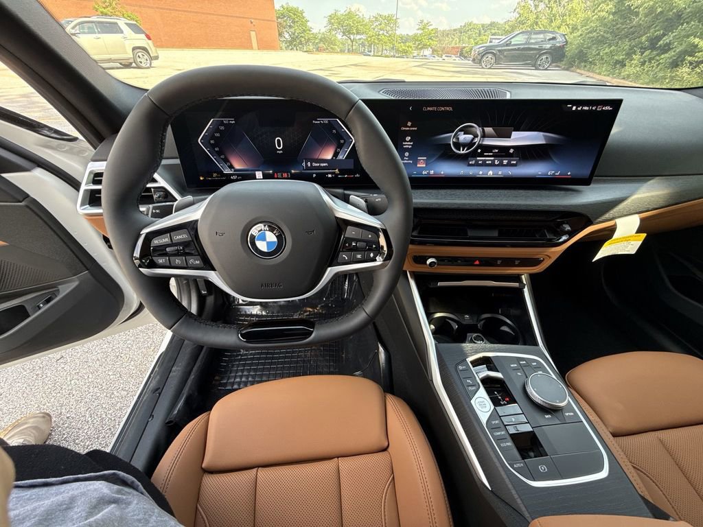 Used 2025 BMW 330i xDrive Sedan w/ Convenience Package image 22