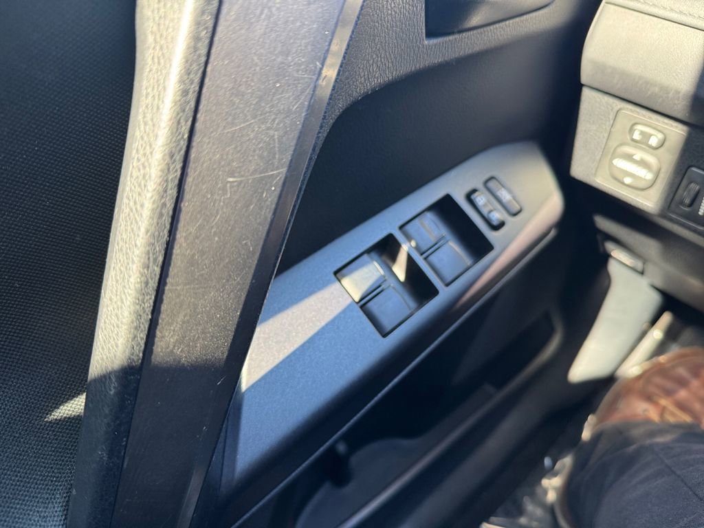 Used 2018 Toyota RAV4 LE w/ All Weather Liner Package image 27