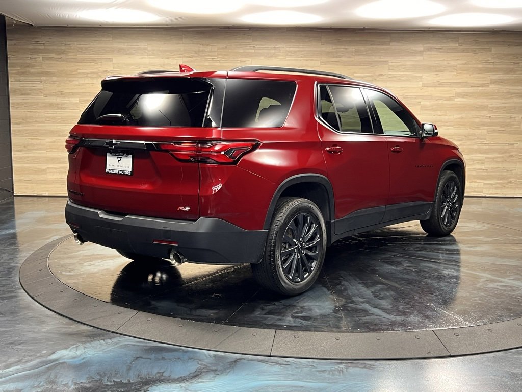 Used 2023 Chevrolet Traverse RS image 16