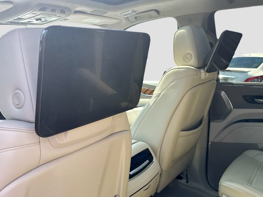 Used 2021 Cadillac Escalade Sport Platinum AWD/4WD image 27