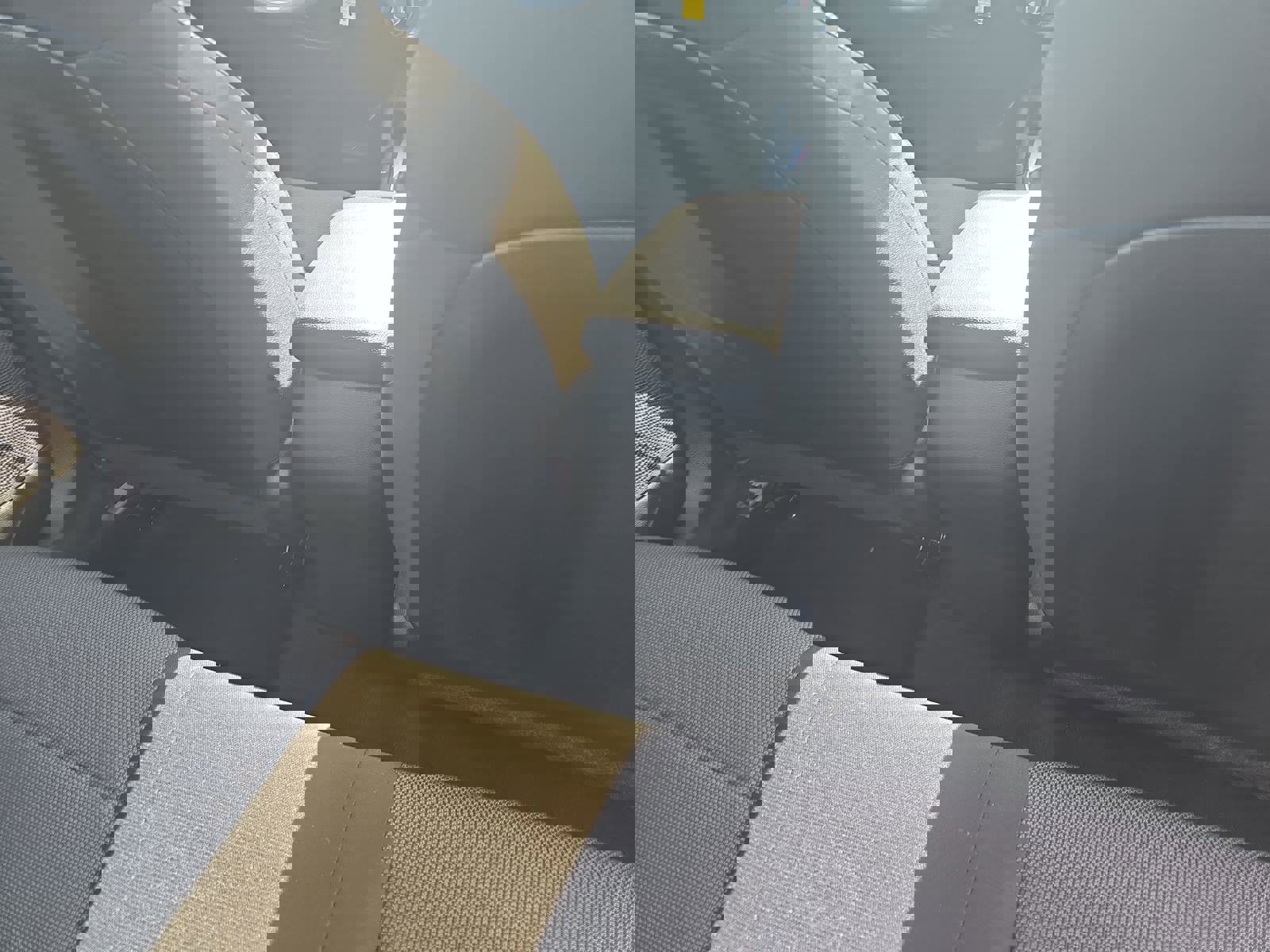 Used 2023 Kia Forte LXS image 13