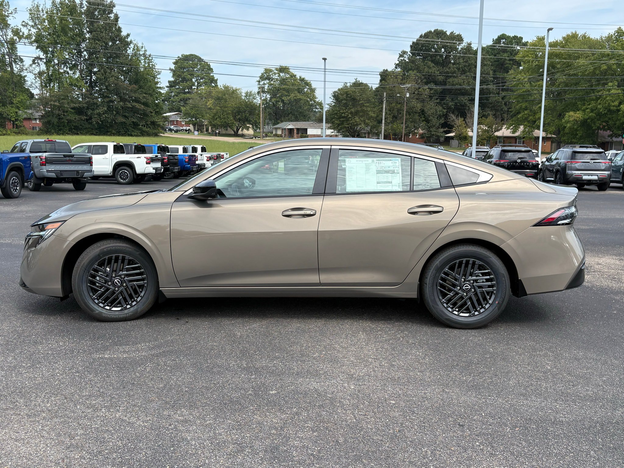 New 2027 Nissan Sentra SV w/ SV Convenience Package FWD image 10