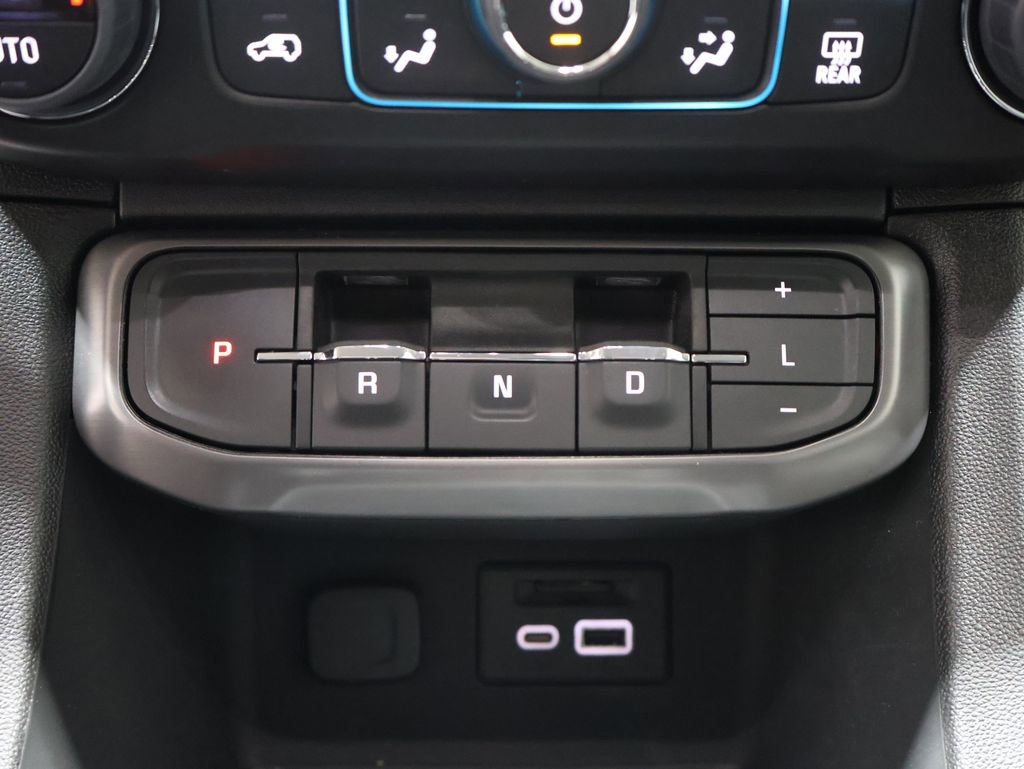 Used 2023 GMC Acadia AT4 w/ Technology Package image 37