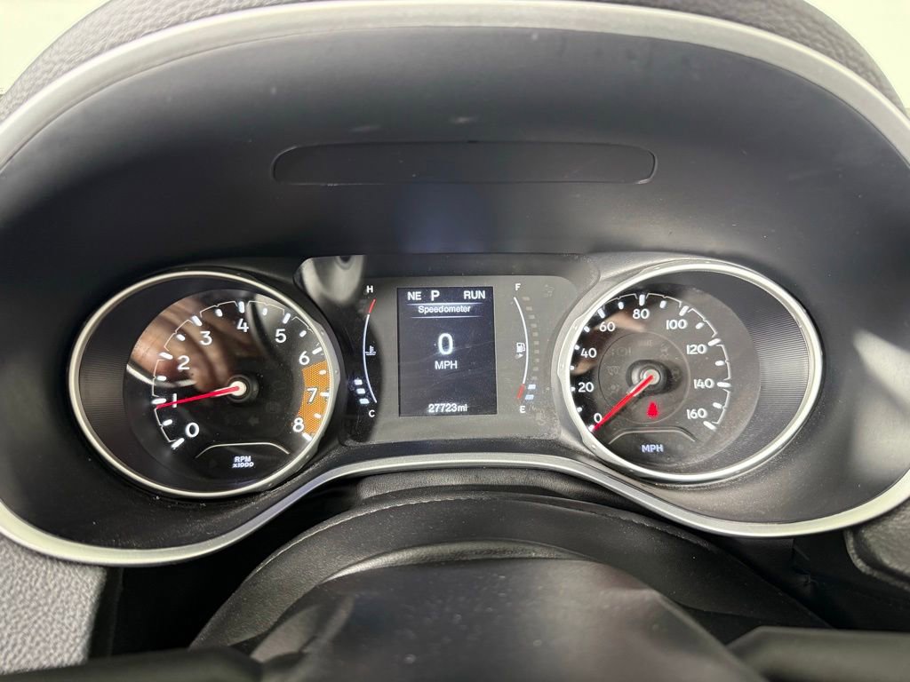 Used 2021 Jeep Compass Latitude FWD image 28