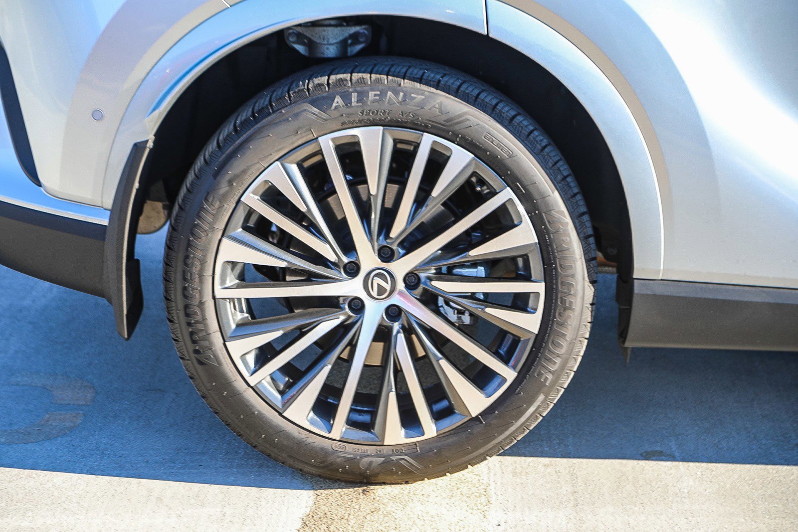 Used 2025 Lexus RX 350 image 11