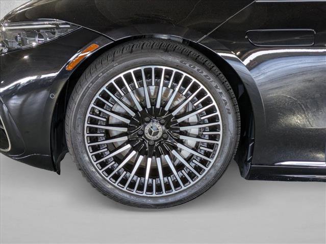 Certified 2023 Mercedes-Benz EQS 580 4MATIC Sedan image 25