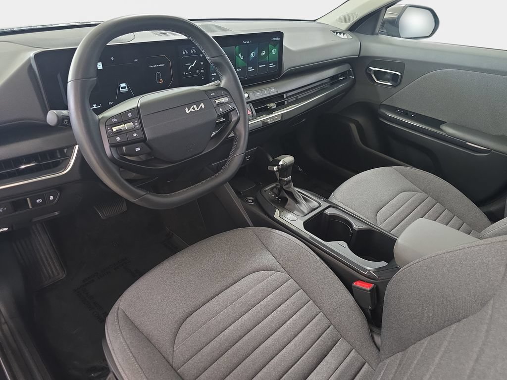 Used 2025 Kia K4 EX FWD image 19