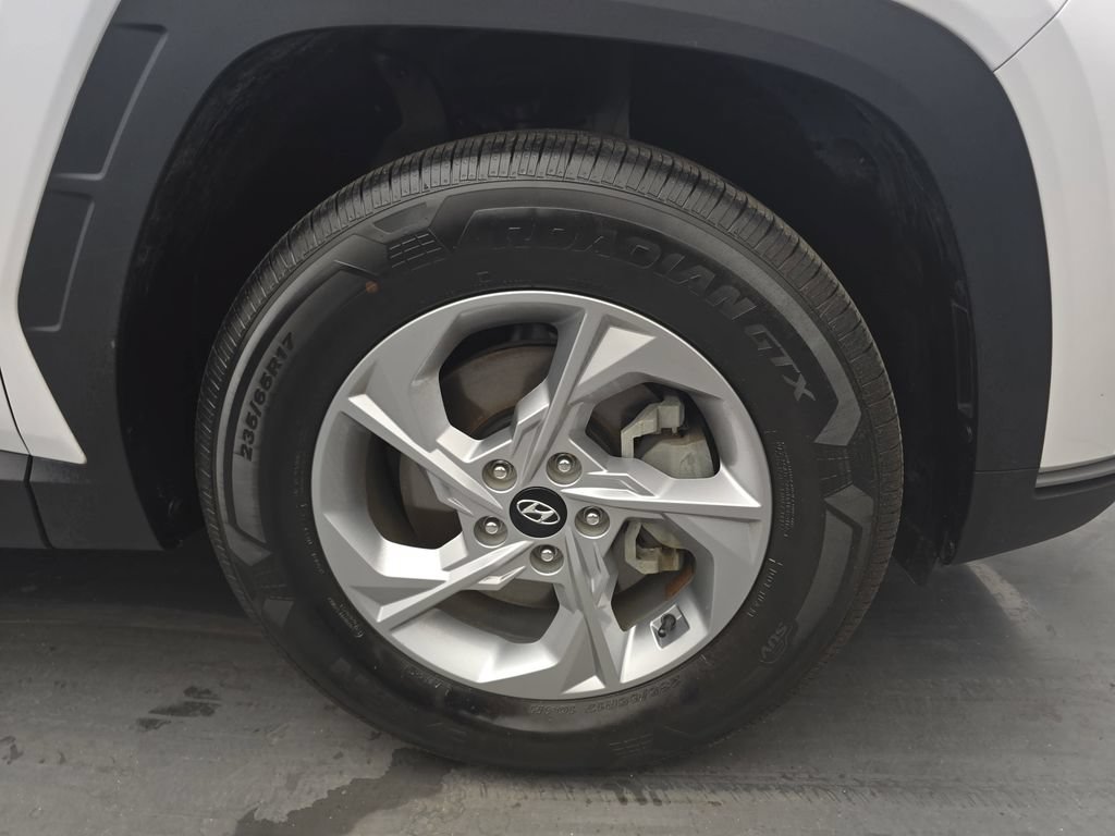 Used 2024 Hyundai Tucson SE AWD/4WD image 13