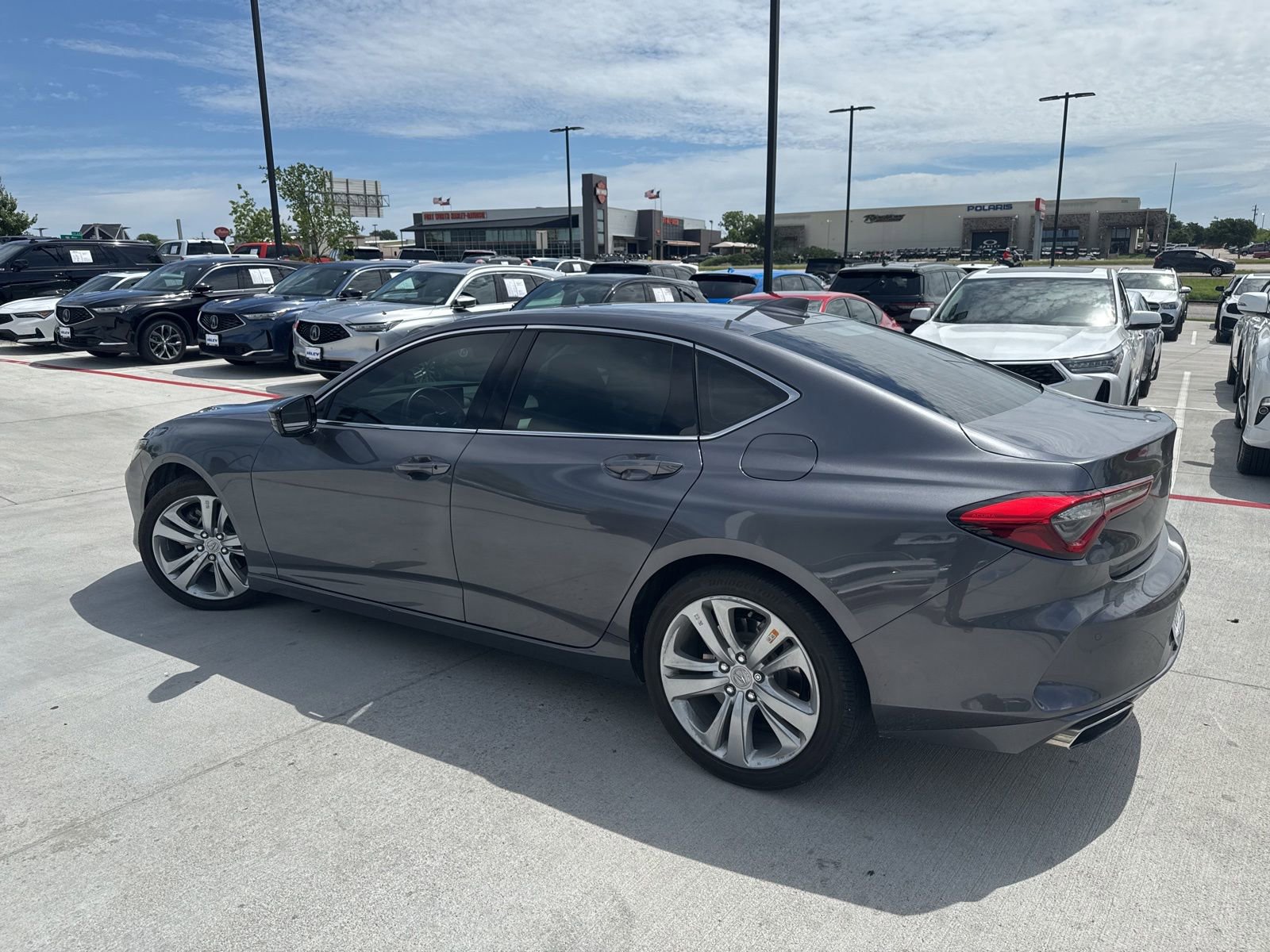 Used 2023 Acura TLX w/ Technology Package FWD image 3