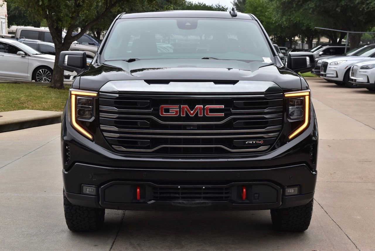 Used 2023 GMC Sierra 1500 AT4 AWD/4WD image 3