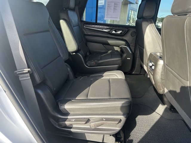 Used 2023 GMC Yukon Denali image 12